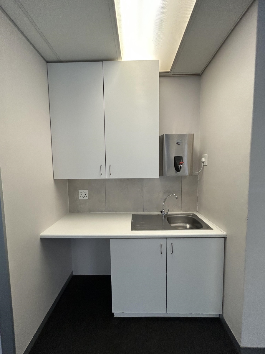 To Let Commercial Property for Rent in Tokai Western Cape